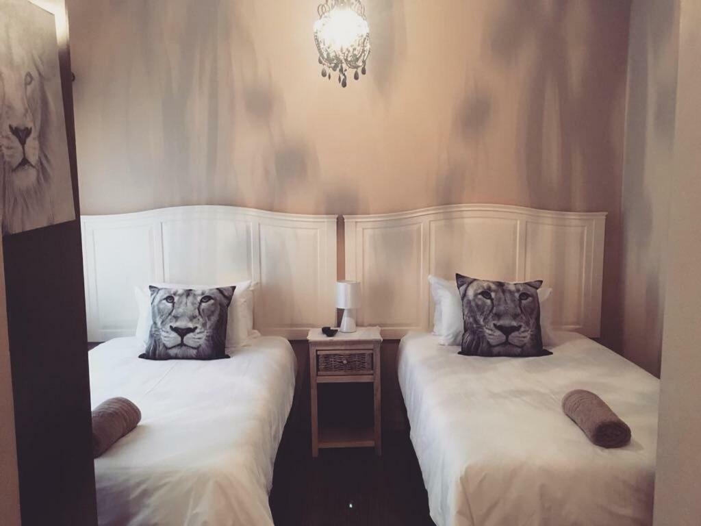 Esmarline Lodge Brits Buitenkant foto
